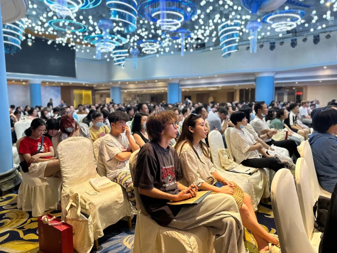 k8凯发(中国)天生赢家·一触即发2023届高考志愿填报讲座现场回顾