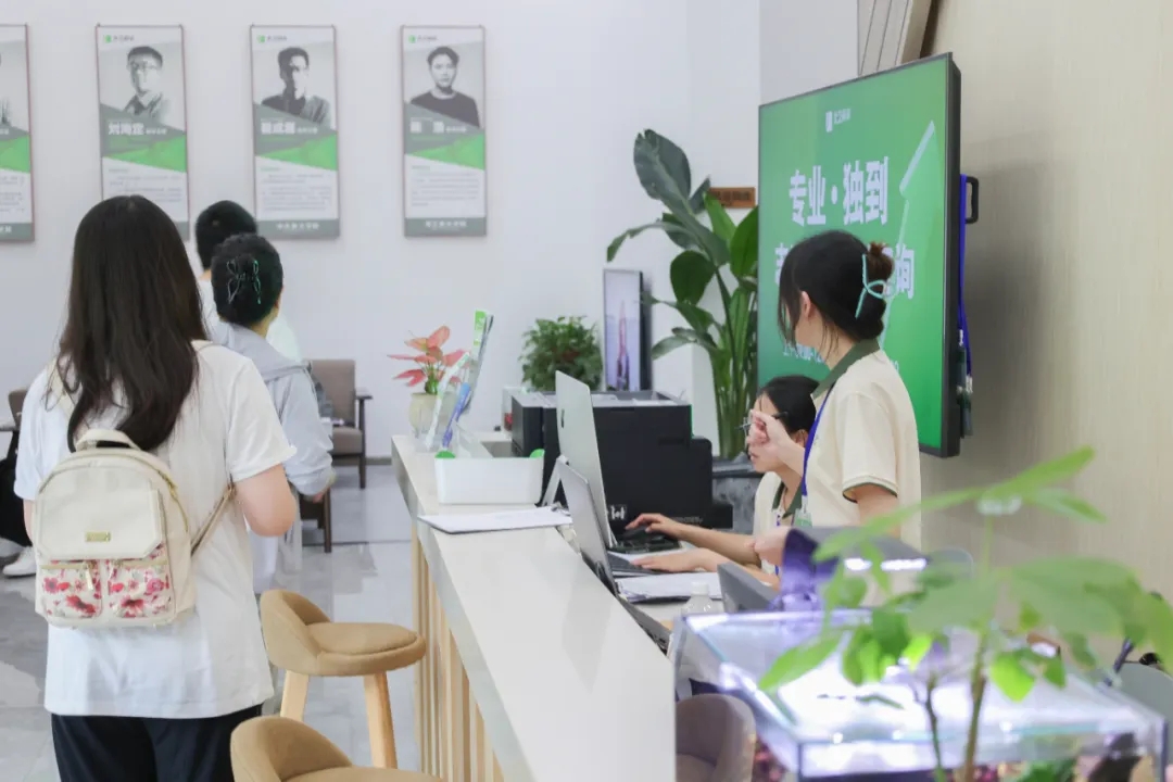 k8凯发(中国)天生赢家·一触即发高考志愿填报讲座