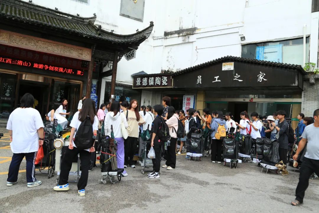 武汉k8凯发(中国)天生赢家·一触即发赴婺源写生纪实